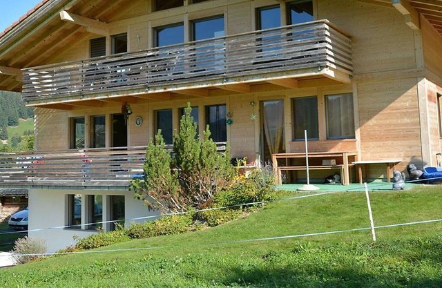 Nice apartment for 4 guests with WIFI, TV, balcony and parking
