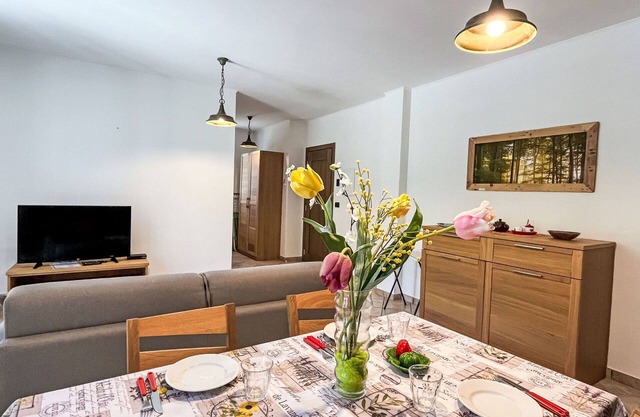 Nice apartment for 4 guests with WIFI, TV, patio, pets allowed and panoramic view