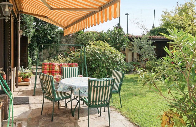 Nice apartment for 4 people with WIFI, TV, patio and parking