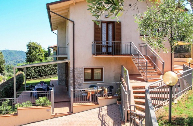 Nice apartment for 5 guests with WIFI, TV and terrace