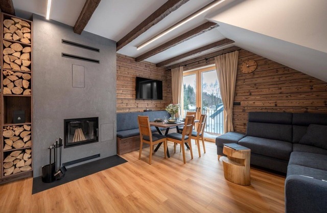 Nice apartment for 6 guests with WIFI, TV, terrace and parking
