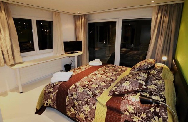 Nice apartment for 8 people with WIFI and balcony