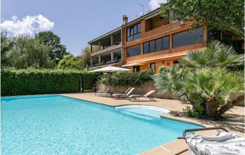 Nice Home In Bassano Romano With Wifi