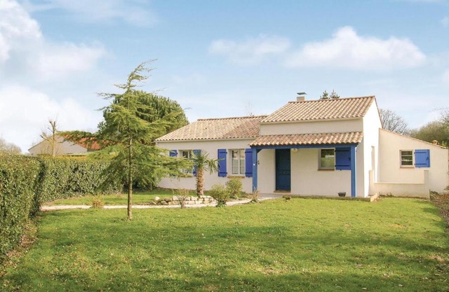 Nice Home In St Maixent Sur Vie