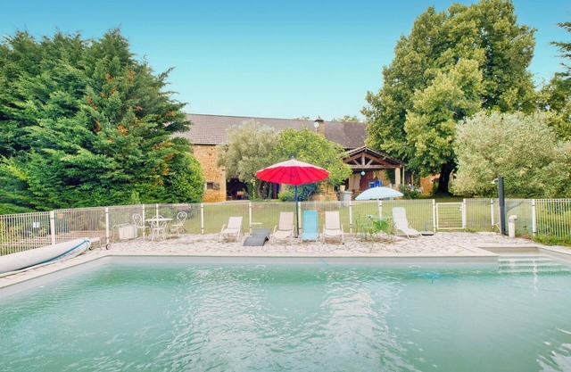 Nice home in Proissans