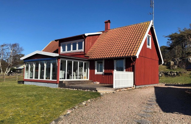 Nice home in Ugglarp with 3 Bedrooms, WiFi and Sauna
