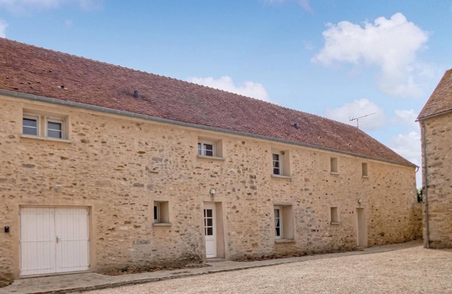 Nice home in Vaudoy-en-Brie with WiFi