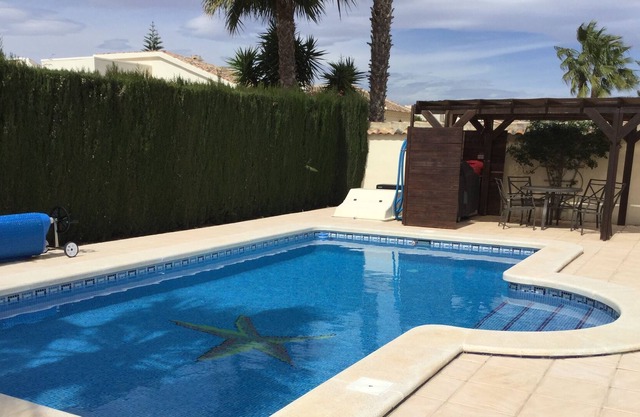 nice property, quiet, but close to everything