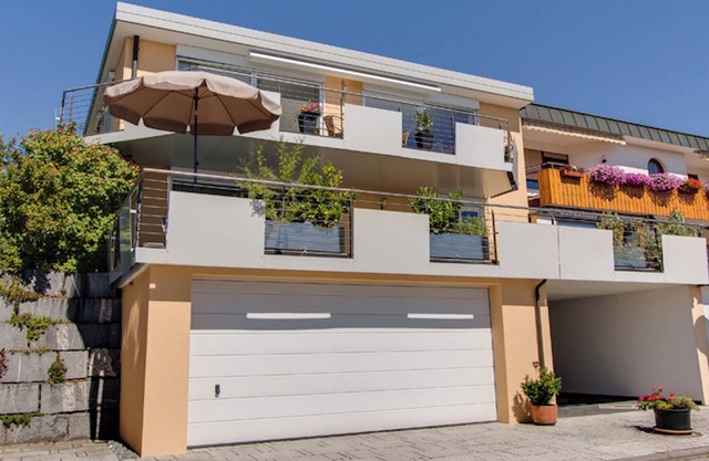 Non-smoking vacation apartment with large terrace