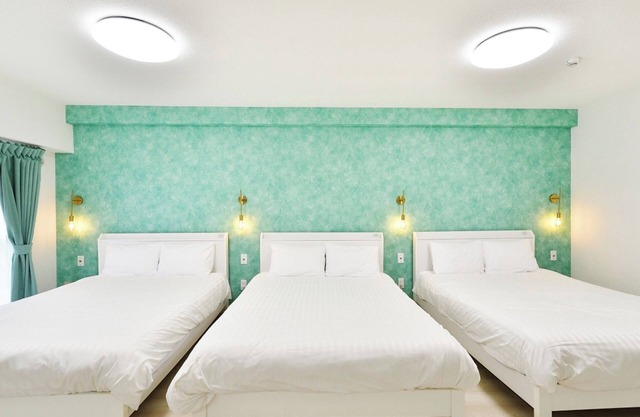 Nonsmoking Approximately 6 minutes walk from the station easy access to central Sapporo/Sapporo Hokkaidō