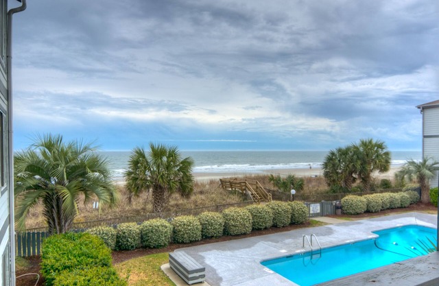 Now booking for Spring '26. Enjoy Beautiful Weather w/No Crowds! Great Prices!