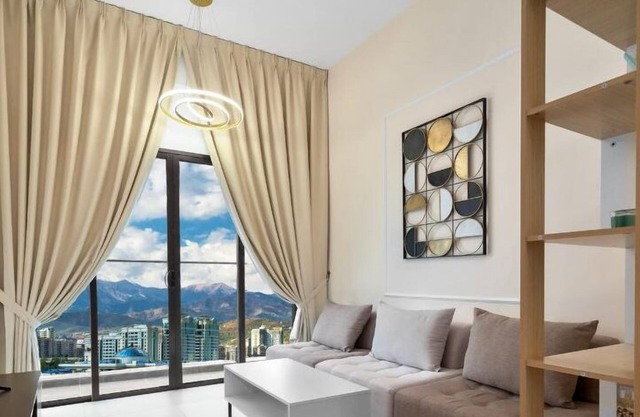 [Nowhere] 4PAX 2BR/2BA Apartment Reizz