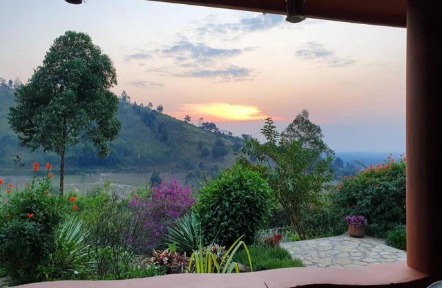 Nyore Hillside Retreat