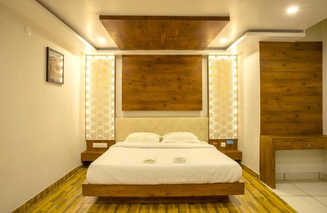 Oaks Residency