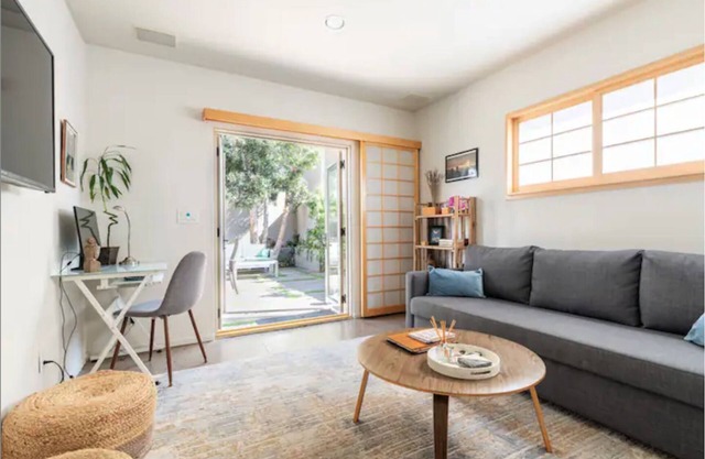 Oasis by the Sea, block to beach, economical luxury. Contact host for 2025 stays