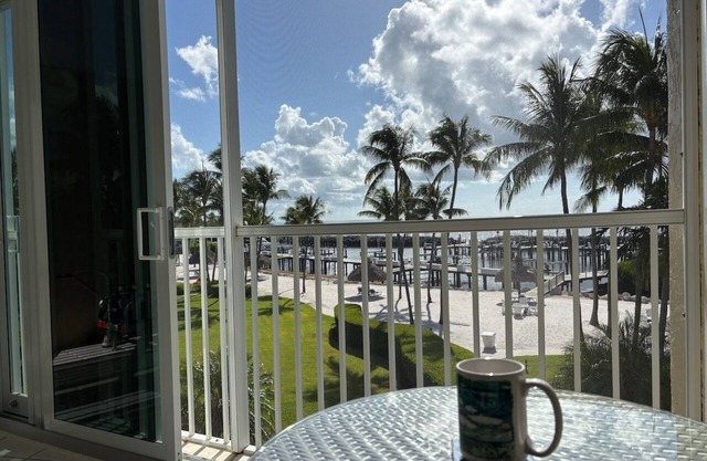 Ocean Harbour Condominium is an Oceanfront Fisherman's Paradise in Islamorada