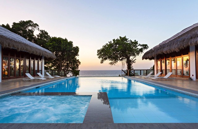 Ocean's Edge Resort