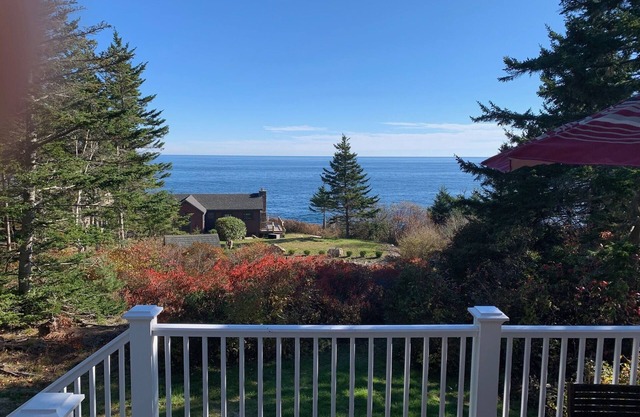 Ocean View, a 2 BR cottage on Bailey Island