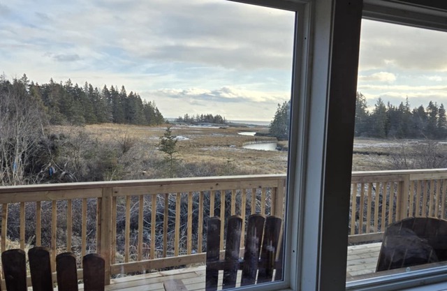 Ocean View Private Cabin 5 Minutes To Cherry Beach Famous for Surfers