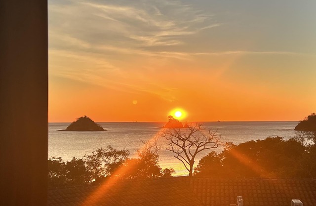 Ocean view villa with pool and balconies with great views - At Las Catalinas