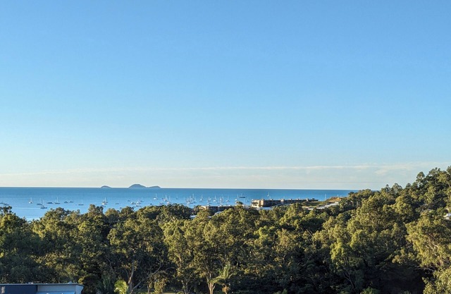 Ocean Views Forever - Peace & Quiet up High