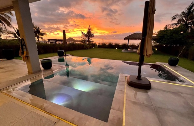 Oceanfront Luxury Villa on Potrero Beach – 7 Bedrooms, 8 Baths (All En-Suite)