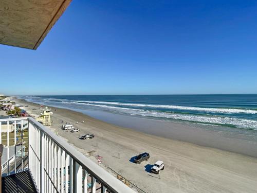 Oceania Beach Club 706