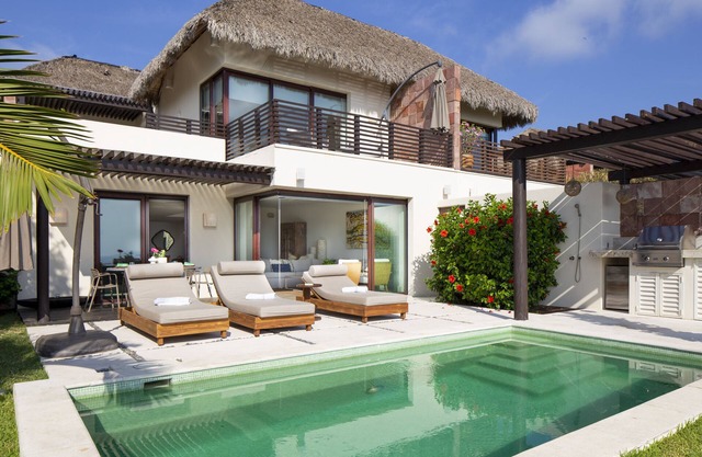 Oceanview luxury villa at Porta Fortuna, Punta Mita - golf cart, pool & jacuzzi