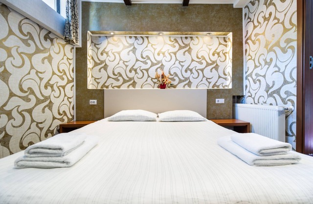 OldTown★Private Room&Bath★Mountain view Terrace|2persons