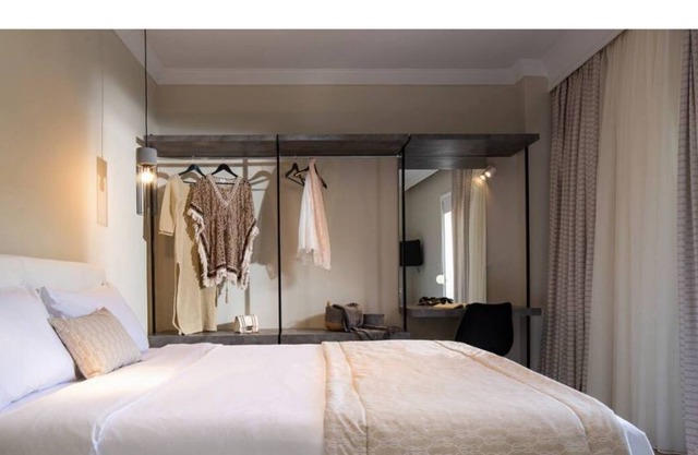 Olenia Luxury Apartments 3