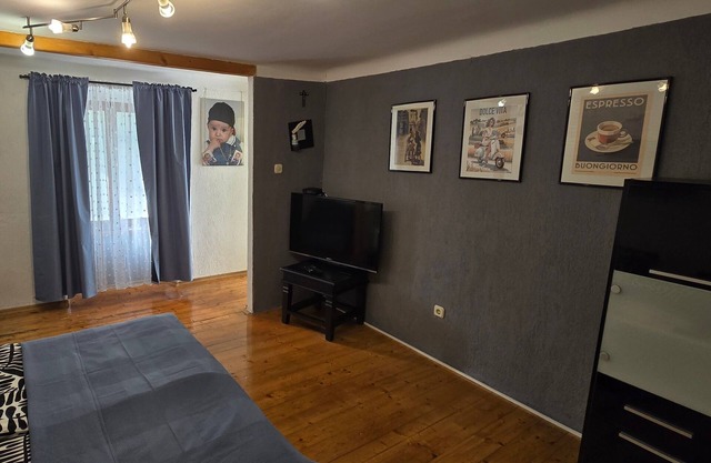 One bedroom apartment with terrace Veli Lošinj, Lošinj (A-19196-a)