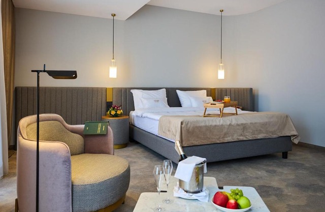 ONE Hotel