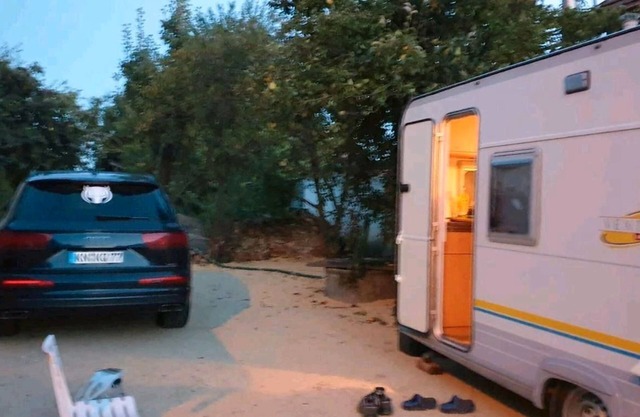Only pitches for mobile homes, tiny houses, tents & others on own land. Property!