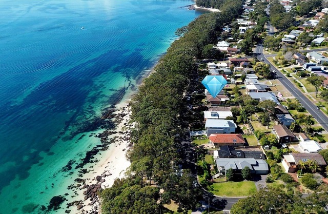 Orion Beach Home, Beach Front,walk Directly to the Beach