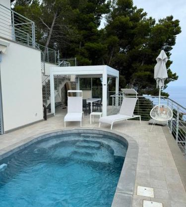 Orizzonti Blu Pool Villa by Wonderful Italy