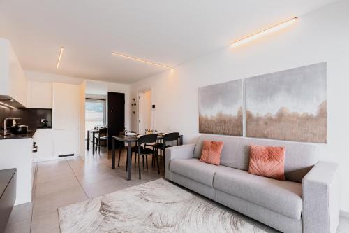Oro - Modern for 3 guests