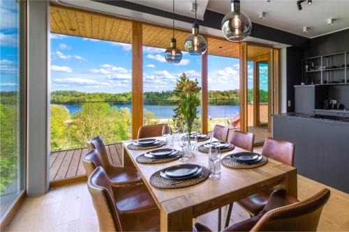 Oru Villa - Luxury 1, 2 or 3 bedroom apartment