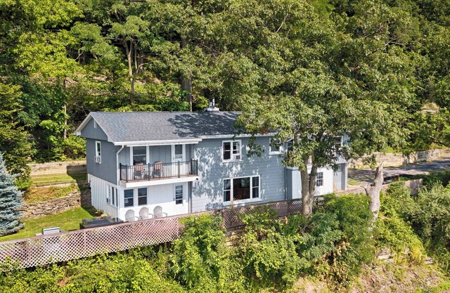 Osprey Landing : 2 Minutes to Ithaca + Close to Cornell + Lakeside Retreat