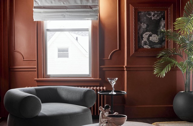 Our spiciest suite—flat 6 is dipped in a hot red hue.