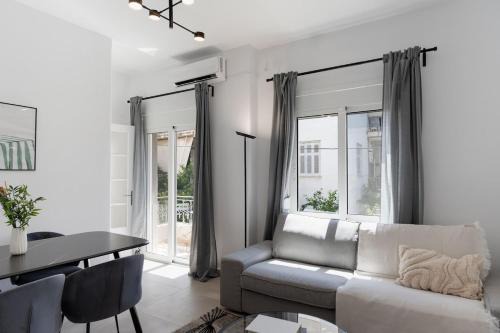 Ousakiou Residence by Staycom