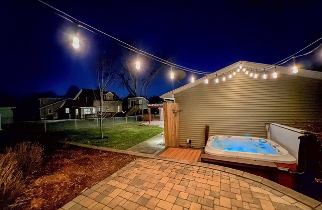 Outdoor Oasis With HOT TUB, Brick Patios, Large Deck & Fenced In - 3Bed/2Bath!
