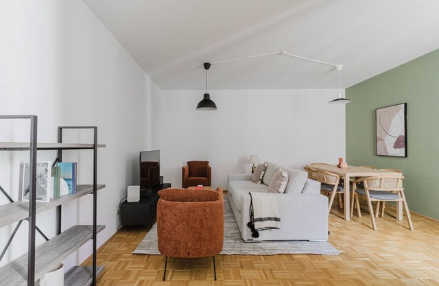 Outstanding Neubau 3BR w/Elevator & Laundry, by Blueground