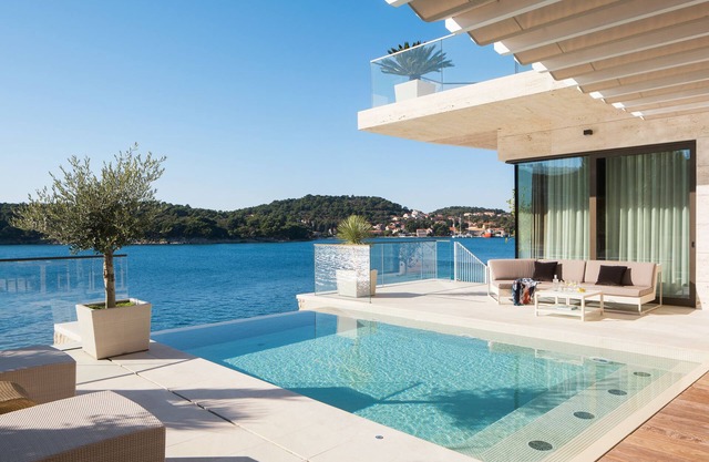 Owner site/Most Luxurious Villa in Dubrovnik, Seafront, Amazing View