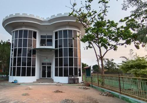 OYO 93775 Nilam Guest HouseNearYani Heahlerr