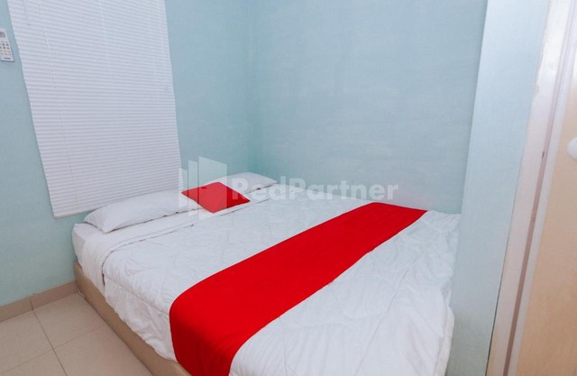 OYO 94494 Krekot Residence Pasar Baru COO Property