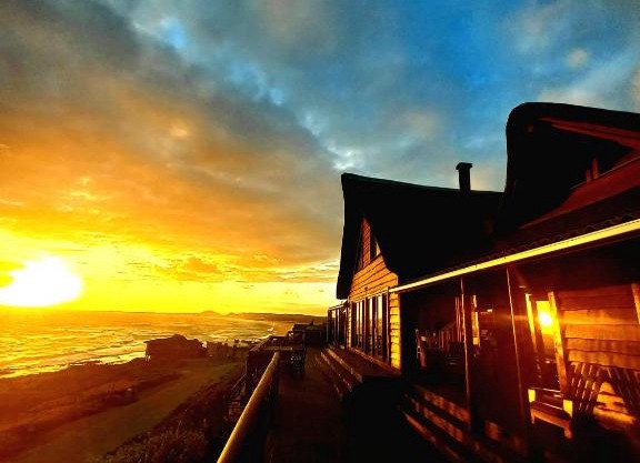 Oyster Bay Beach Lodge