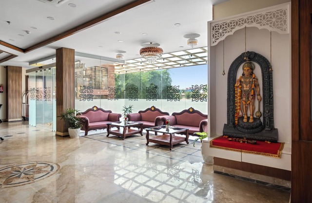 PADMSHREE PALACE