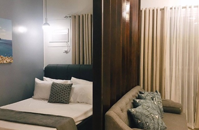 Palawan Pet-Friendly Condominium Suite with FREE Gym -7 Topaz