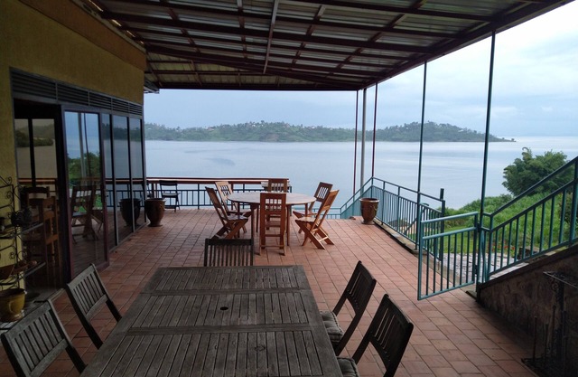 Palega Beach Inn
