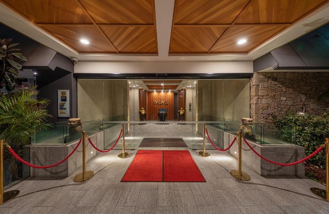 Palms Hotel